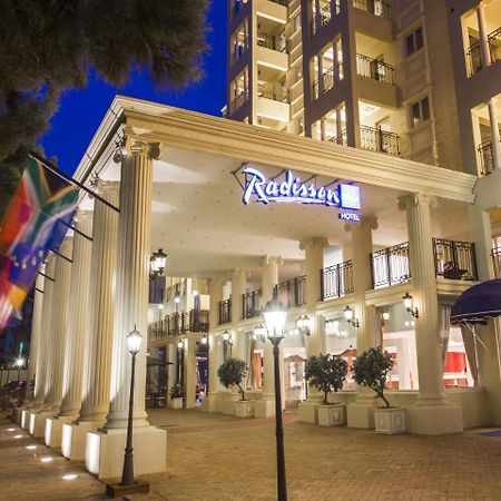 Hotel Le Vendome Kapstaden Exteriör bild Radisson Blu Hotel, Cape Town Waterfront