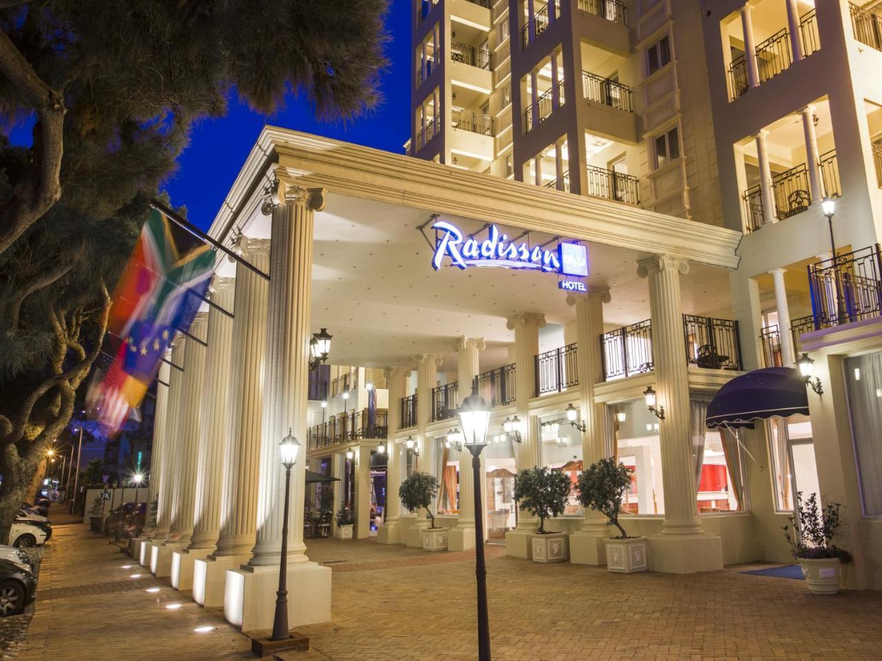 Hotel Le Vendome Kapstaden Exteriör bild Radisson Blu Hotel, Cape Town Waterfront